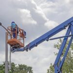 Najem dvižne košare za popravila