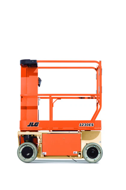 baterijska dvizna ploscad jamborni dvig JLG 1230ES - 2 baterijska dvižna ploščad jamborni dvig JLG 1230ES - najem v Slovenija